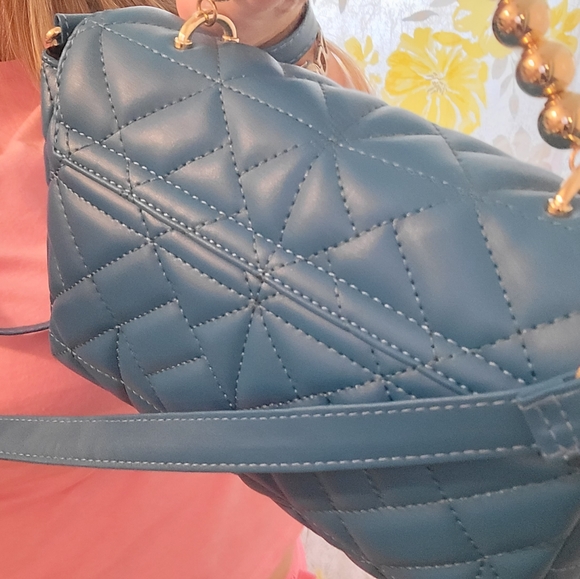 Quilted puff crossbody - Picture 8 of 8